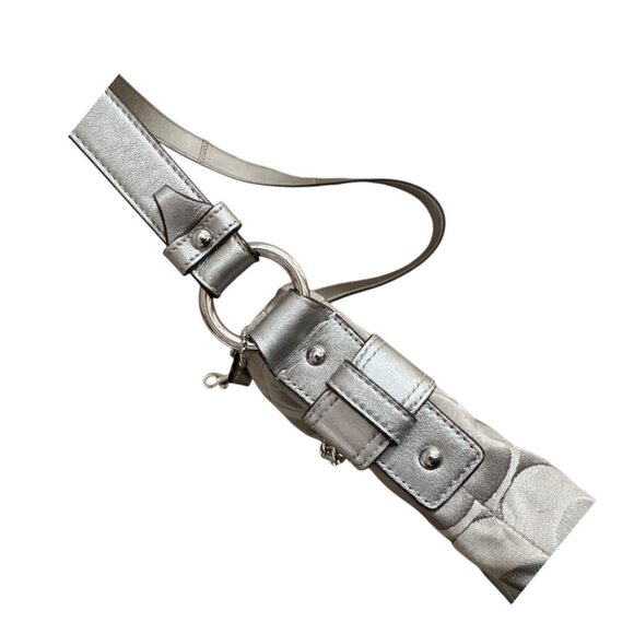 Pre-Loved Coach Signature Shoulder Bag - Silver - Picture 7 of 12